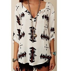 BB Dakota Tribal Print Top